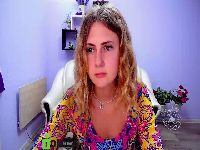 Live sex webcam photo for PrincesSnake #263602402