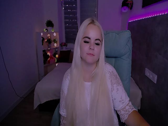 Live sex webcam photo for Jenni__fer #263968999