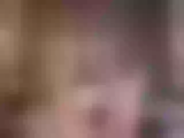 Live sex webcam photo for Alanna_Brown #264626824