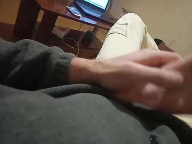 Live sex webcam photo for DirtyUp #240966513