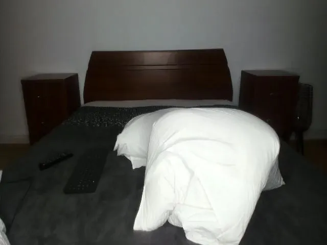 Live sex webcam photo for milfcleo #259439879