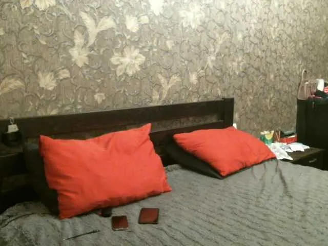 Live sex webcam photo for MissPoison #241007612