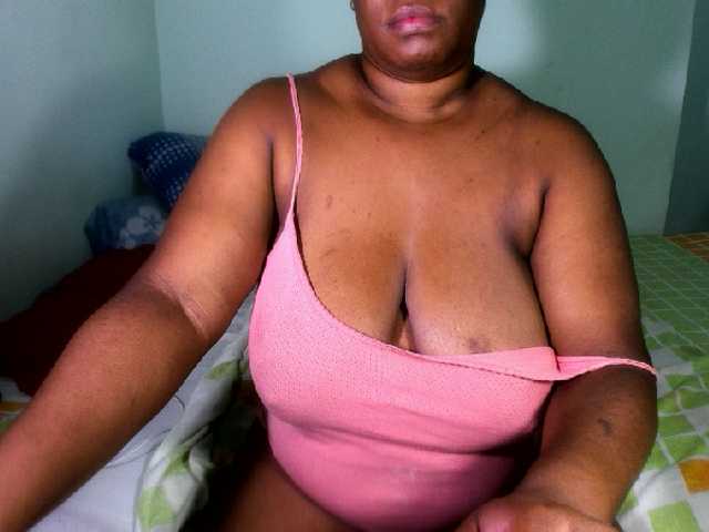 Live sex webcam photo for wonderdiana #240899724