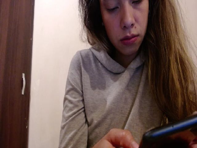 Live sex webcam photo for LaraSmiith_ #258314002