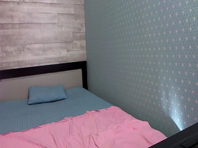 Live sex webcam photo for HugeBoobsErin #259070861