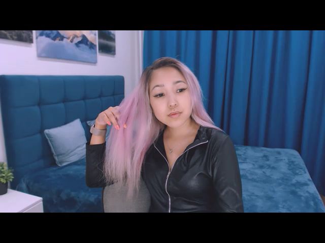 Live sex webcam photo for ArinaTigress #257434839