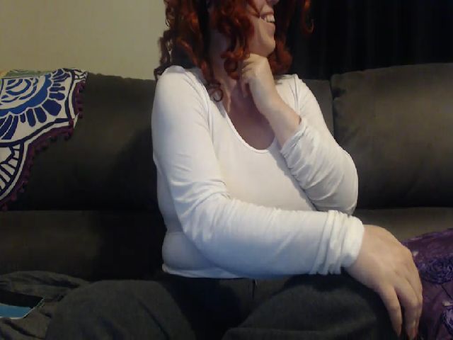 Live sex webcam photo for SmexyGigi #264787743