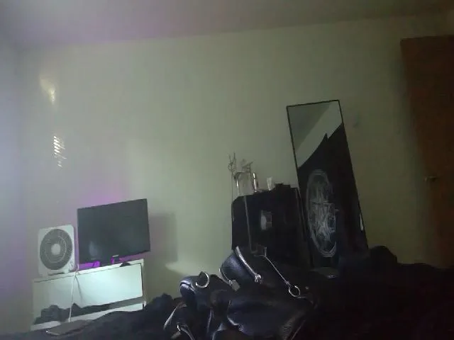 Live sex webcam photo for LilithLucid #256134894