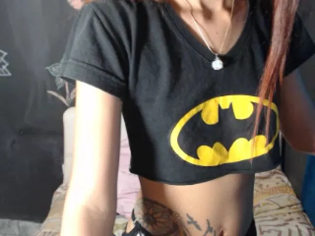 Live sex webcam photo for Girlhotdirty #252939695