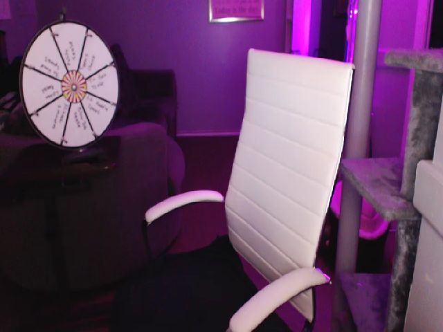 Live sex webcam photo for grumpycatxo #253969580