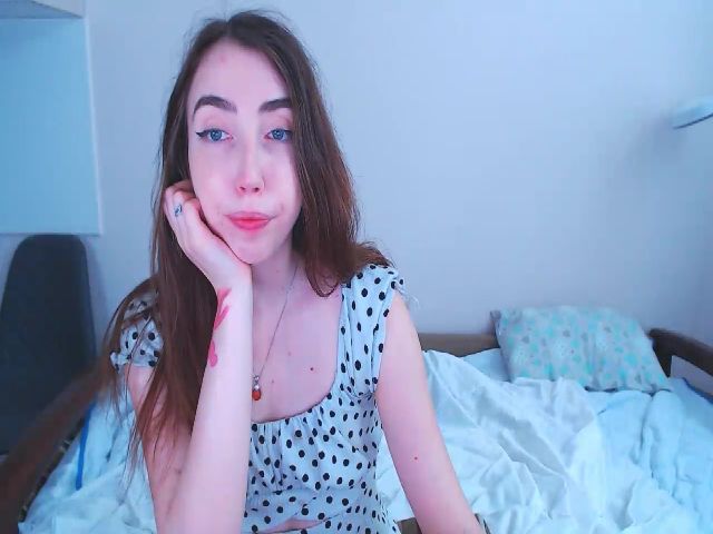 Live sex webcam photo for JuliPeach #254426052