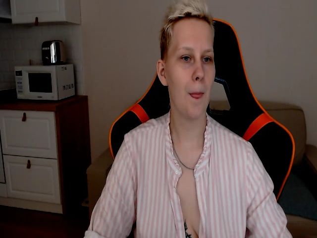 Live sex webcam photo for Oh_daisy #261697862