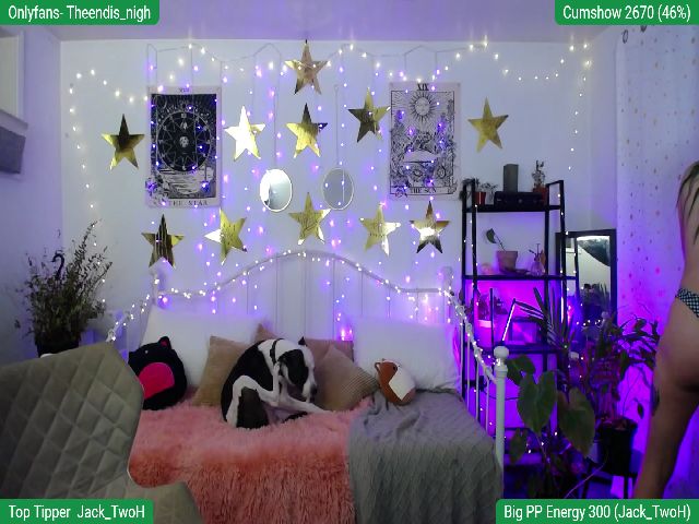 Live sex webcam photo for Feryn_sg #262512281