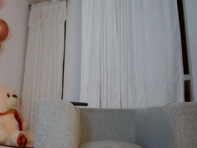 Live sex webcam photo for lina_castillo #261763416