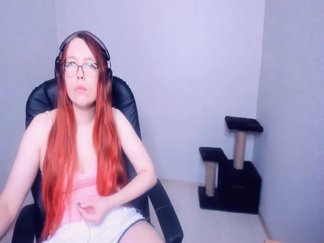 Live sex webcam photo for VictoriaRom #259202657