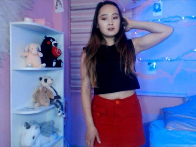 Live sex webcam photo for PinkkiMoon #258011860