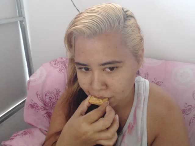 Live sex webcam photo for julianahothot #240923956