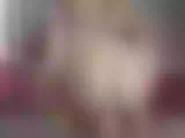 Live sex webcam photo for Msschloe_ #255482303