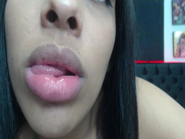 Live sex webcam photo for Andrea_acker #252597911