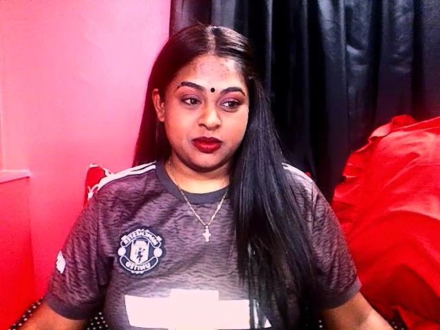 Live sex webcam photo for Indianstorm4u #263411065