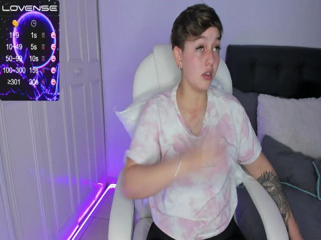 Live sex webcam photo for SalemJimenez #255841229