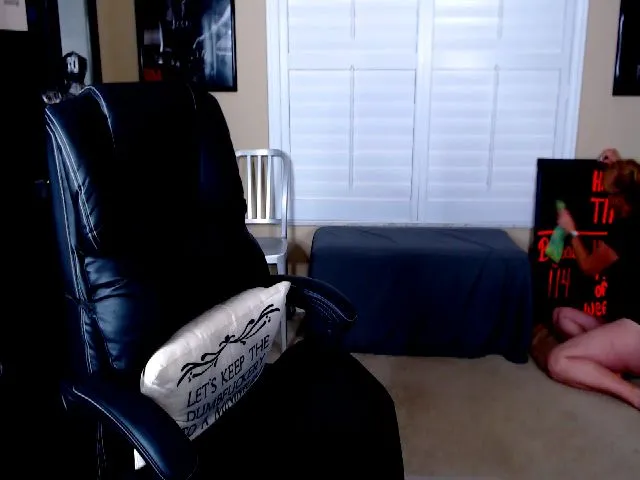 Live sex webcam photo for SummerKnightz #255501735