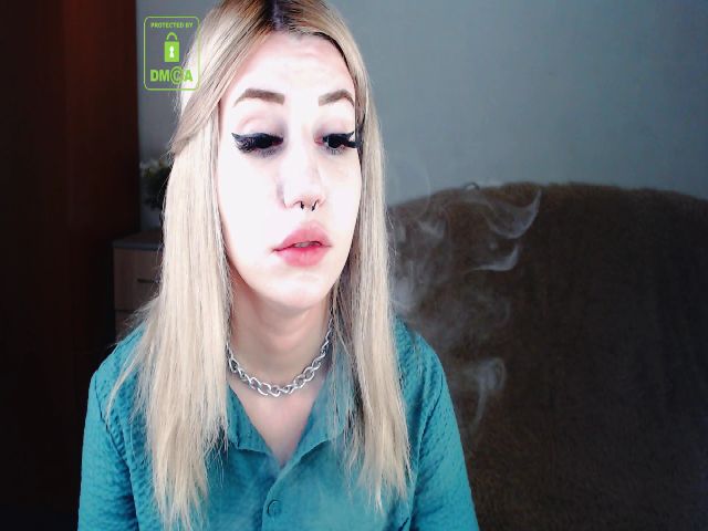 Live sex webcam photo for Alison_Moonli #253972752