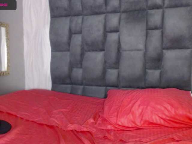 Live sex webcam photo for lolaastars1 #245090490