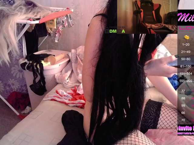 Live sex webcam photo for Mila18777 #242702447