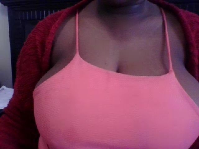 Live sex webcam photo for TheMajestibbb #262020474