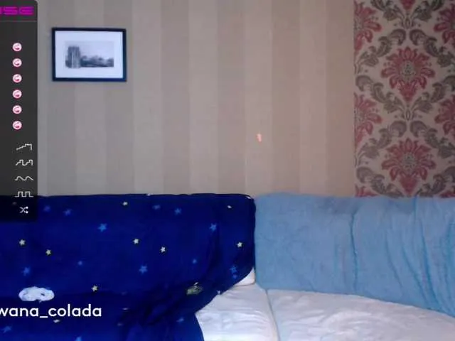 Live sex webcam photo for KwanaColada #259249553