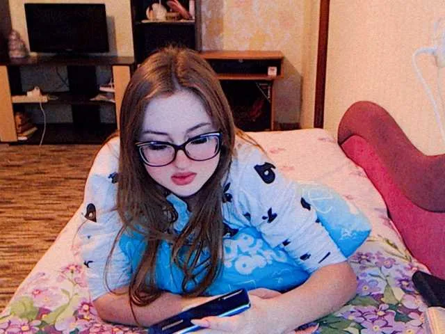 Live sex webcam photo for irisachka #241011386