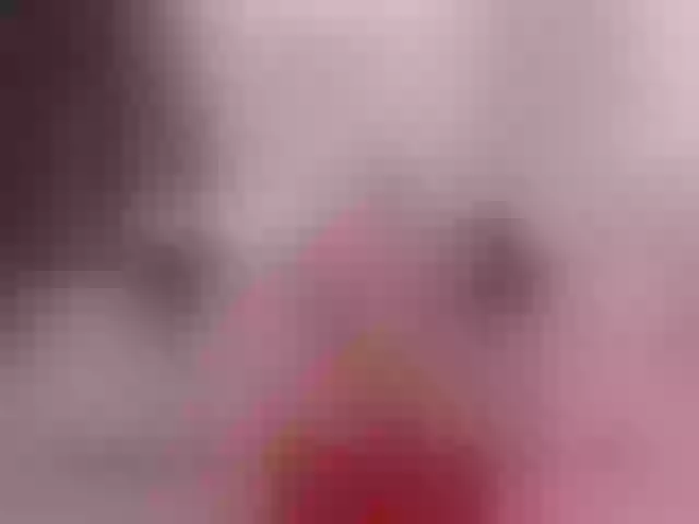 Live sex webcam photo for TracyMillerX #241319401