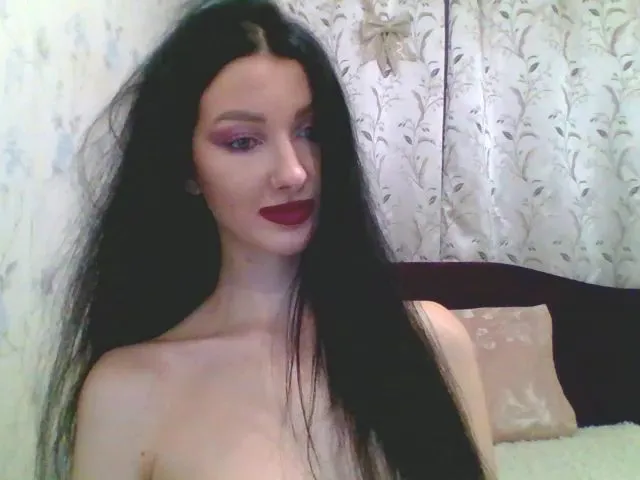 Live sex webcam photo for GirlPlayy #260334748