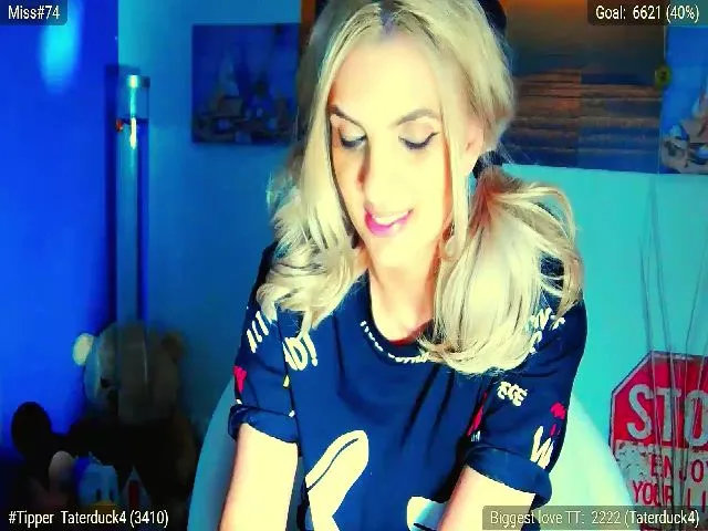 Live sex webcam photo for Sunnywilld #261076680