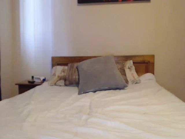 Live sex webcam photo for Aahh_Emilia #264247501
