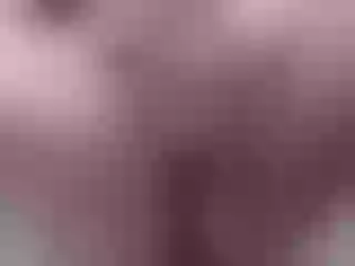 Live sex webcam photo for KianaAnna7 #251908632