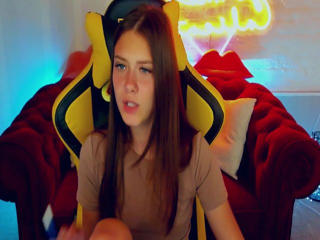 Live sex webcam photo for ReginaVin #255918611