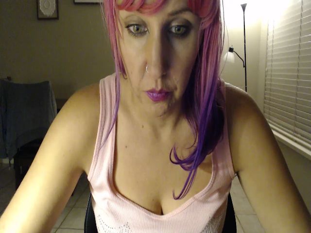 Live sex webcam photo for Sparkle_Pinup #259251982