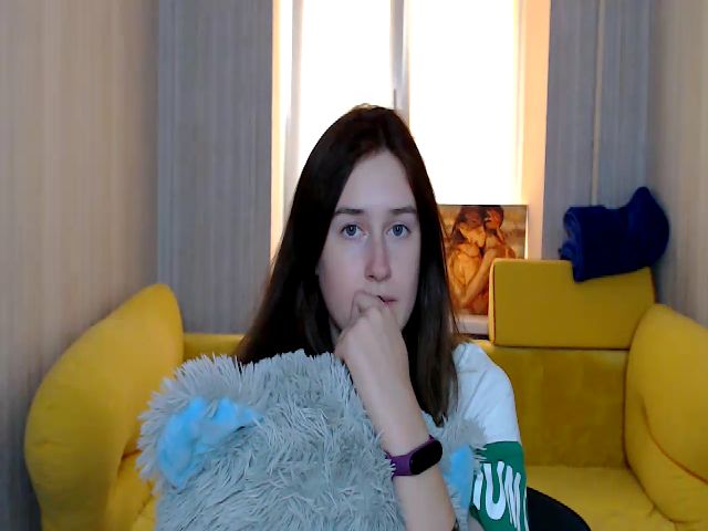 Live sex webcam photo for Honey_dream #260562912