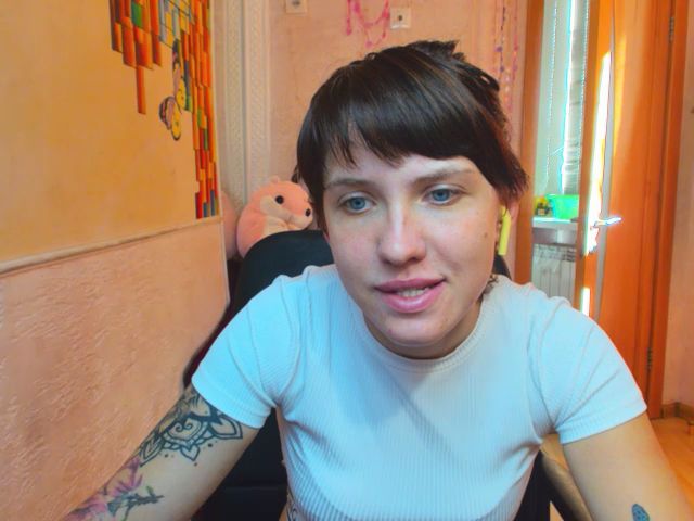 Live sex webcam photo for Reginasmilee #264713677