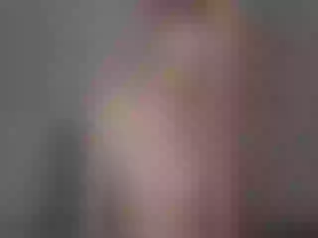 Live sex webcam photo for JuliaJuliette #252756776