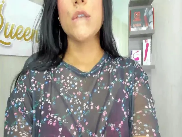 Live sex webcam photo for Jimena_saenz #262525415