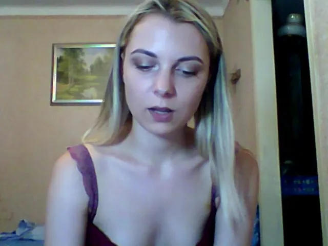 Live sex webcam photo for BreeAngel #252486807