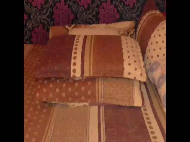 Live sex webcam photo for Indiandolly4u #257235173