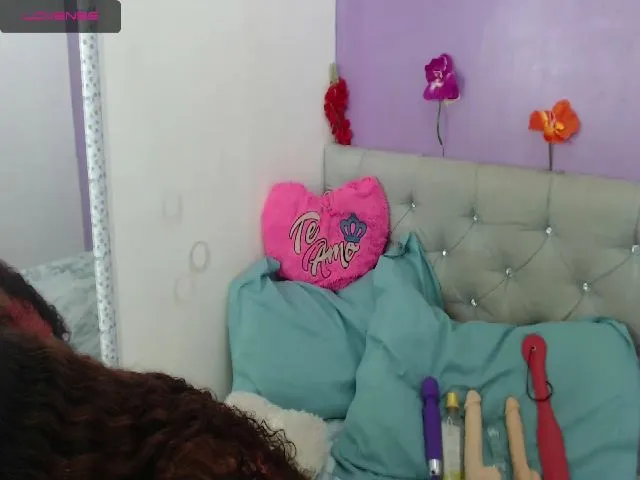 Live sex webcam photo for Ashley_shaw #256404366