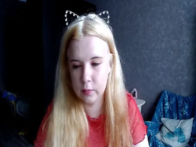 Live sex webcam photo for Melina_Top #264848535