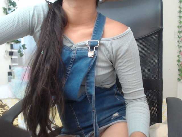 Live sex webcam photo for Little-Star #250456933