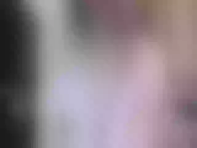 Live sex webcam photo for squirtblonde #257296450