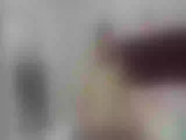 Live sex webcam photo for LittleRed2u #264096893